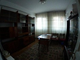 Apartament de vânzare 4 camere, în Bucureşti, zona Rahova