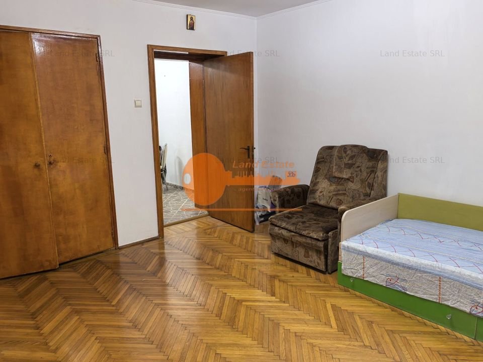 Garsoniera de vanzare Teatrul Masca-Lujerului in bloc reabilitat