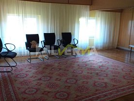 Apartament de vânzare 4 camere în Zalau, Central