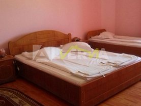 Casa 10 camere în Zalau, Nord-Est