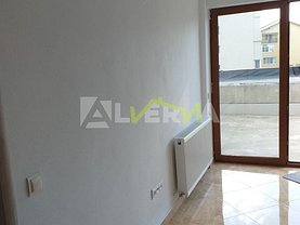Închiriere spaţiu comercial în Zalau, Central