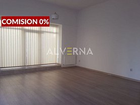 Vânzare spaţiu comercial
