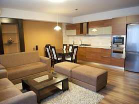 Apartament de vânzare 3 camere, în Bucureşti, zona Theodor Pallady