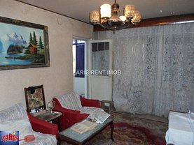 Apartament de vânzare 2 camere, în Ploieşti, zona Carol Davila