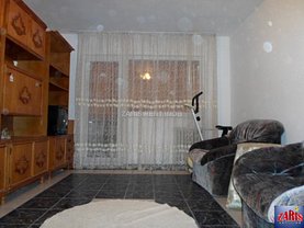 Apartament de închiriat 2 camere, în Ploieşti, zona Vest