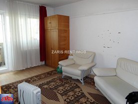 Apartament de vânzare 3 camere, în Ploieşti, zona Vest