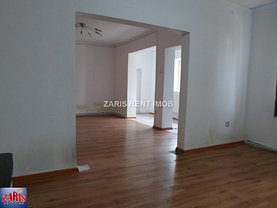Casa de închiriat 3 camere, în Ploieşti, zona Central