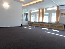 Închiriere birou
