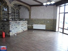 Închiriere spaţiu comercial
