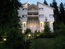 Casa de vanzare 16 camere, în Predeal, zona Clabucet