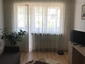 Apartament de vânzare 3 camere în Piatra-Neamt, Central