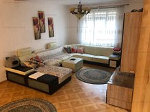 Casa 6 camere în Piatra-Neamt, Central