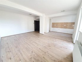 Apartament de vânzare 2 camere, în Cluj-Napoca, zona Intre Lacuri