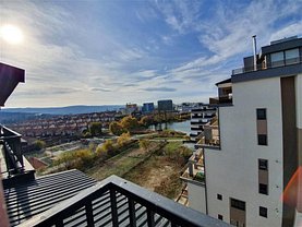 Apartament de vânzare 3 camere, în Cluj-Napoca, zona Intre Lacuri