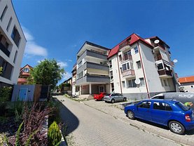 Apartament de vânzare 3 camere, în Cluj-Napoca, zona Bună Ziua