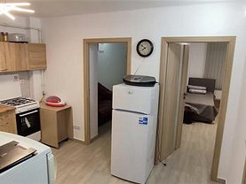 Apartament de vânzare 2 camere, în Turda, zona Central