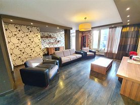 Casa de închiriat 6 camere, în Cluj-Napoca, zona Central