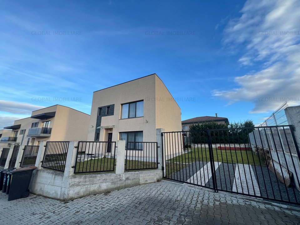 Vila 4 camere, 135 mp, curte 500 mp, zona str.Romu Ladea, Borhanci