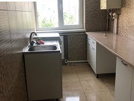 Apartament de închiriat 2 camere, în Piatra-Neamt, zona Central
