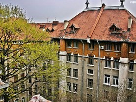 Apartament de închiriat 3 camere, în Bucureşti, zona P-ţa Romană