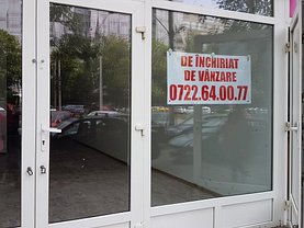 Vânzare spaţiu comercial