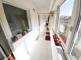 Apartament de vânzare 3 camere, în Cluj-Napoca, zona Mărăşti