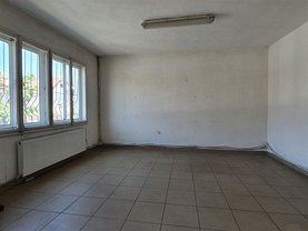 Închiriere birou