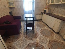 Apartament de vânzare 4 camere, în Bucureşti, zona Rahova
