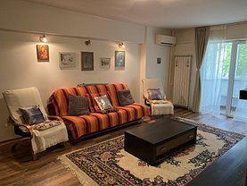 Apartament de închiriat 3 camere, în Bucureşti, zona Văcăresti