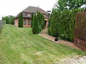 Casa de vânzare 4 camere, în Sineşti