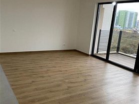 Apartament de vânzare 2 camere, în Braşov, zona Tractorul