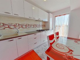 Apartament de închiriat 3 camere, în Braşov, zona Triaj