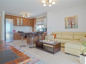 Apartament de vânzare 3 camere, în Braşov, zona Avantgarden