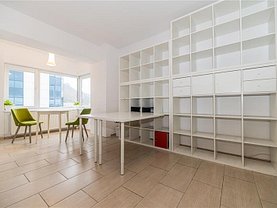 Închiriere spaţiu comercial