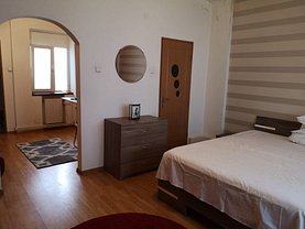 Garsonieră de închiriat, în Bucureşti, zona Universitate