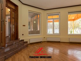 Casa de vânzare 6 camere, în Dumbrăviţa