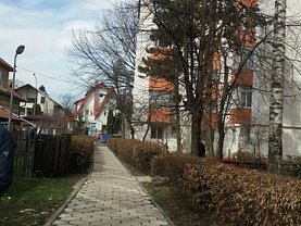 Apartament de vânzare 2 camere, în Radauti, zona Central