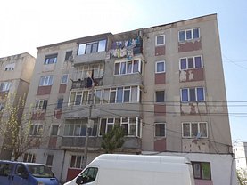 Apartament de vânzare 2 camere, în Cernavoda, zona Central