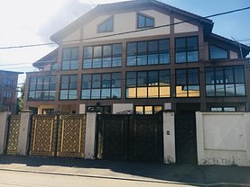 Casa de vânzare 8 camere, în Bucuresti, zona Lujerului