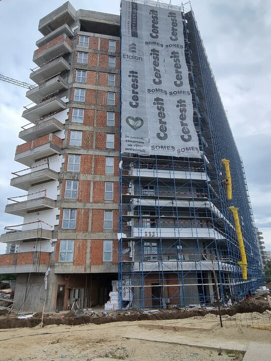 Apartament 3 camere,2 bai,confort 1,zona Bd. Uverturii-Lacul Morii,comision 0%