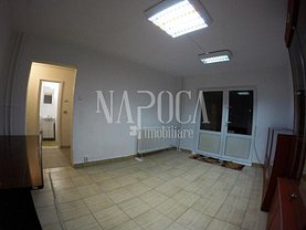 Vânzare spaţiu comercial