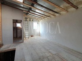 Vânzare spaţiu industrial