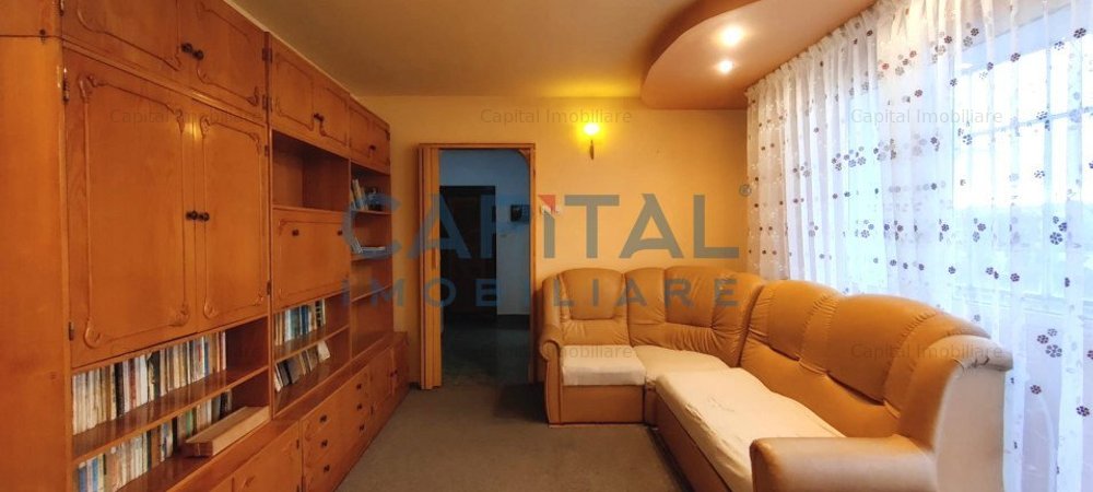 Vanzare apartament cu 3 camere, zona Bucium, Manastur, Cluj-Napoca - imaginea 0 + 1