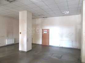 Închiriere spaţiu comercial