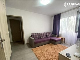 Apartament de vânzare 4 camere, în Cluj-Napoca, zona Mănăştur