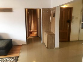Apartament de vânzare sau de închiriat 4 camere, în Bucuresti, zona Drumul Sarii