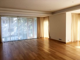 Apartament de închiriat 3 camere, în Bucureşti, zona Primăverii