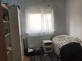 Apartament de vânzare 4 camere, în Cluj-Napoca, zona Mănăştur
