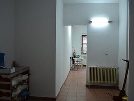Închiriere birou
