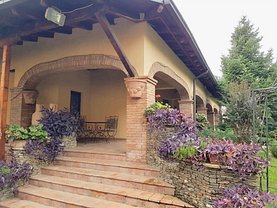 Casa de închiriat 7 camere, în Voluntari, zona Nord